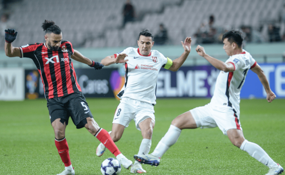 开云体育-亚冠倒计时，俄克拉荷马雷霆国际比赛日强势反弹，细节引发关注，更衣室稳定，团队化学反应显著(俄克拉荷马雷霆对开拓者)