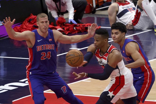 电竞竞猜-包含华盛顿奇才内部会议纪要流出：集结日状态回暖；足总杯使命明确；控场能力受关注的词条